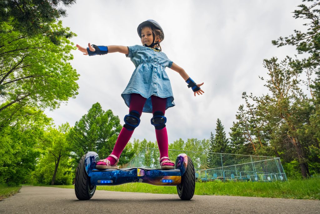 Hoverboard NEI-WAI z1+ Rosa para Crianças (Coluna Bluetooth -  Autonomia:8/10 Km - Velocidade Máx:10Km/H)