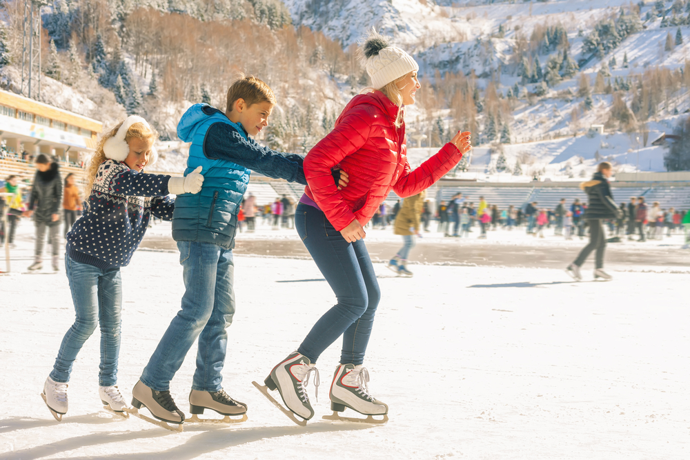 научиться кататься на коньках детям