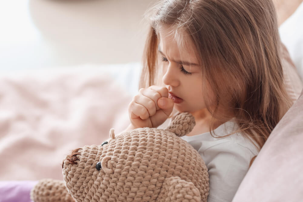 сухой кашель у ребенка без температуры
