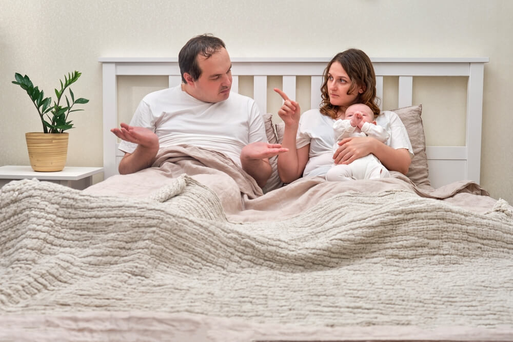 Что делать, если после рождения ребенка охладели отношения с мужем?