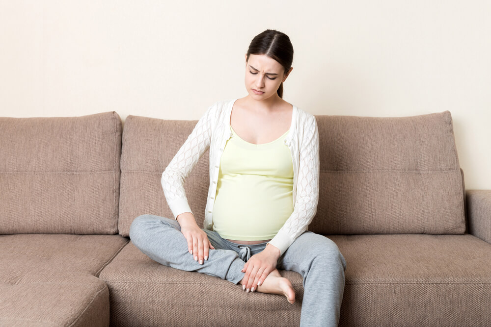 pre pregnancy symptoms before missed period 