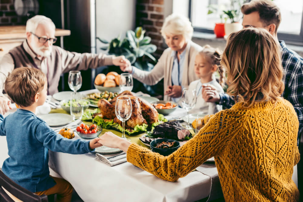 День благодарения 2022: дата и история праздника в США, традиции  празднования и советы, как отметить День благодарения семьей | "Где мои  дети" Блог