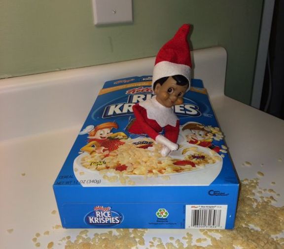 what does elf on the shelf do 