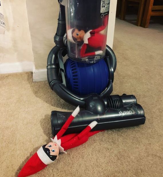 how to play elf on the shelf 