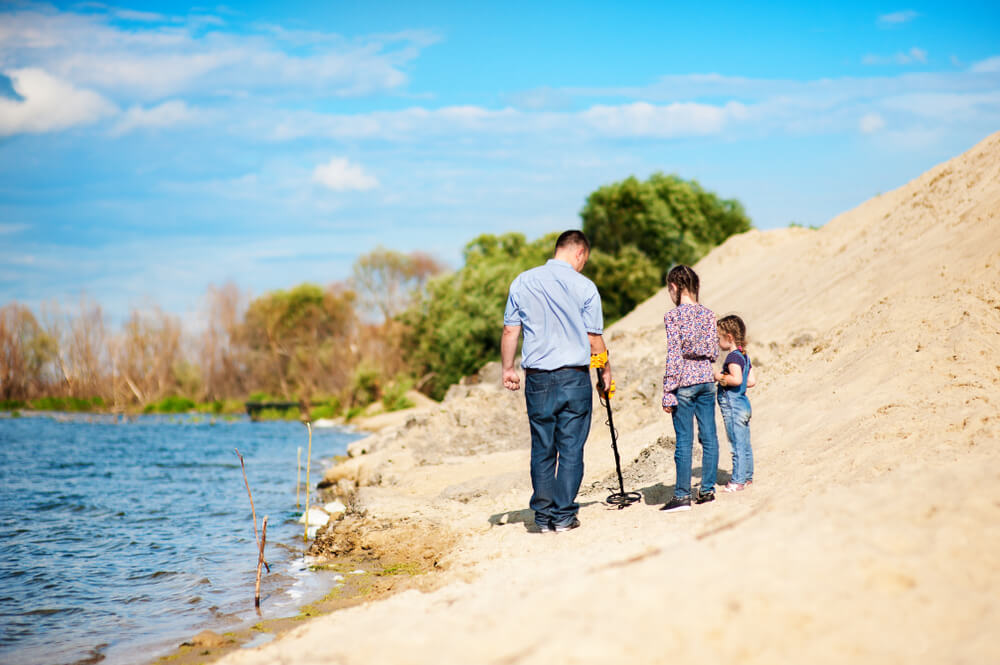 beach activities for kids