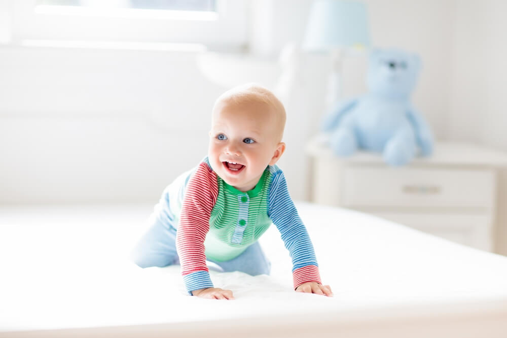 When Do Babies Start Crawling? Stages and Tips. Helping Your Baby Start ...